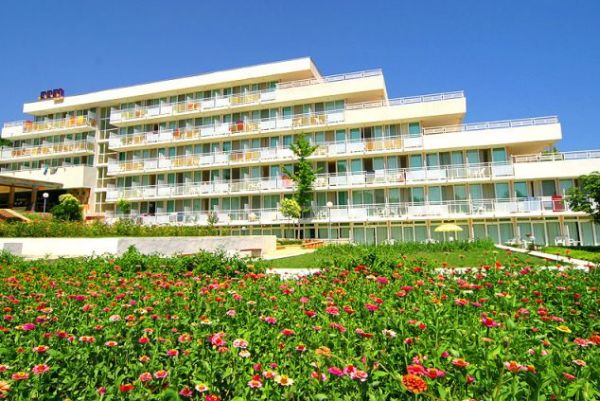Почивка в Албена, хотел . Ком 3*
