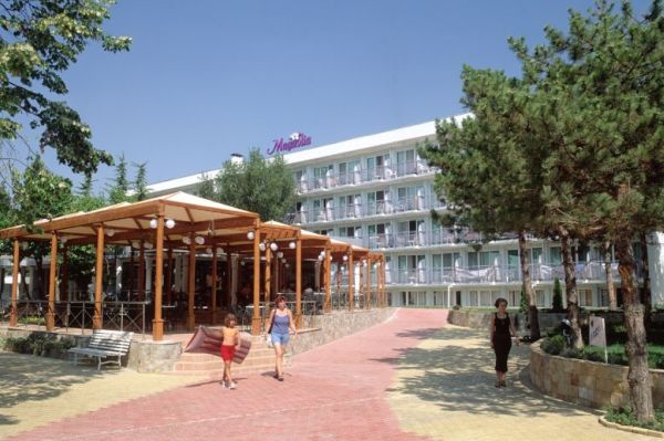 Почивка в Албена, хотел Магнолия 3*