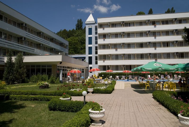 Почивка в Албена, хотел Оазис 2*