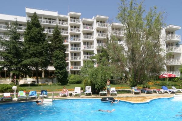 Почивка в Албена, хотел Сенди Бийч 3*
