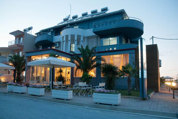 Почивка в Гърция, Хотел YAKINTHOS HOTEL 2*